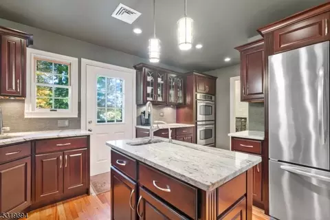 521 Colfax Rd, Wayne, NJ 07470 photo 13