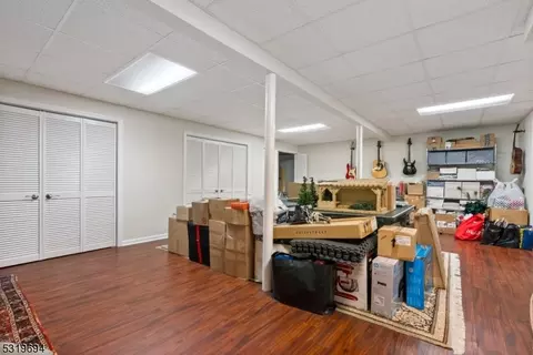 521 Colfax Rd, Wayne, NJ 07470 photo 24