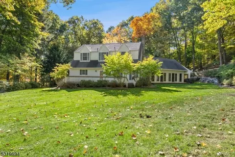521 Colfax Rd, Wayne, NJ 07470 photo 27