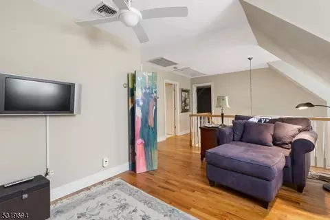 521 Colfax Rd, Wayne, NJ 07470 photo 17