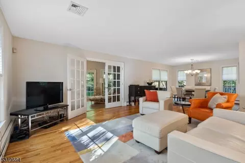 521 Colfax Rd, Wayne, NJ 07470 photo 5