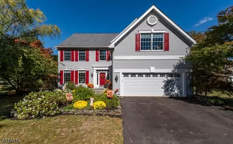 41 Wycklow Ct, Robbinsville Twp, NJ 08691