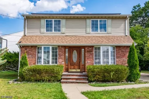 23 Jackson Pl, Moonachie, NJ 07074