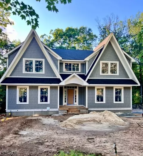 36 Highland Ave, Chatham, NJ 07928