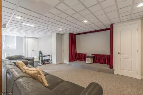 9 Codington Ln, Warren, NJ 07059 photo 35