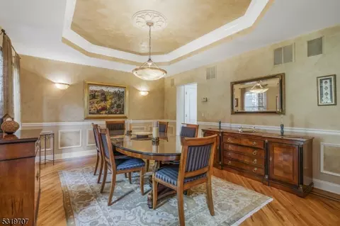 9 Codington Ln, Warren, NJ 07059 photo 8
