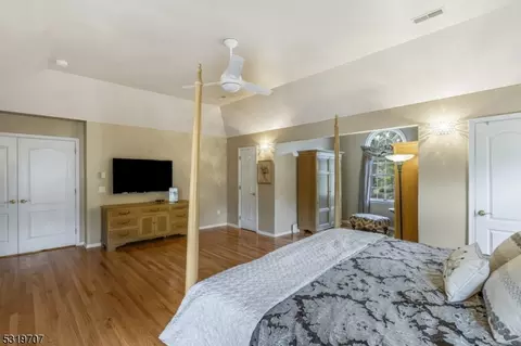9 Codington Ln, Warren, NJ 07059 photo 22
