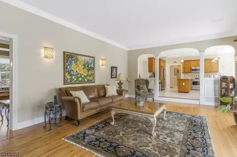 9 Codington Ln, Warren, NJ 07059 photo 13