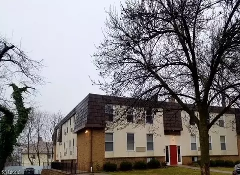 15 Forest St #2, Montclair, NJ 07042