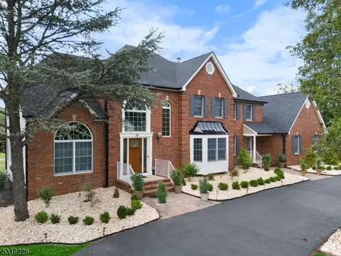 13 Steeple Dr #13, Hillsborough, NJ 08844