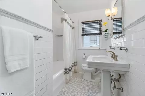 4 Windsor Pl, Montclair, NJ 07043 photo 26