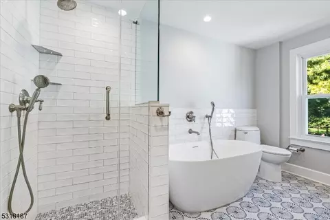 4 Windsor Pl, Montclair, NJ 07043 photo 27