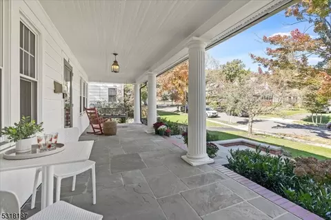 4 Windsor Pl, Montclair, NJ 07043 photo 4