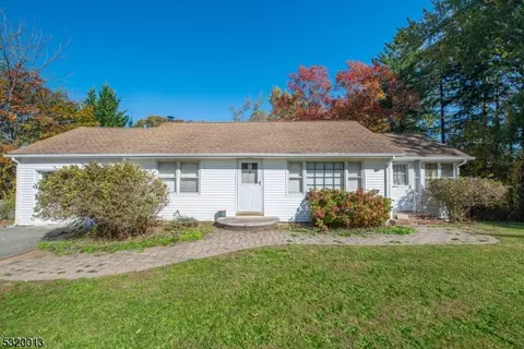 816 Green Pond Rd, Rockaway Twp, NJ 07866