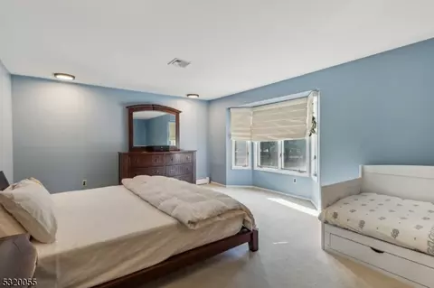35 Matthew Rd, Wayne, NJ 07470 photo 11