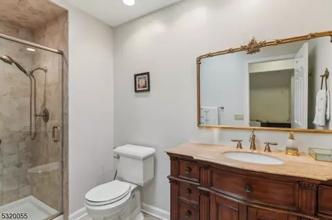 35 Matthew Rd, Wayne, NJ 07470 photo 13