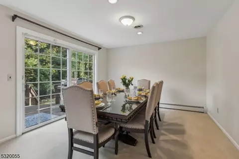 35 Matthew Rd, Wayne, NJ 07470 photo 5
