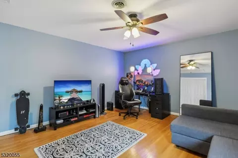 35 Matthew Rd, Wayne, NJ 07470 photo 15