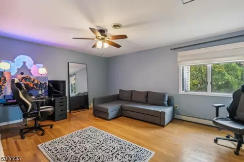 35 Matthew Rd, Wayne, NJ 07470 photo 14