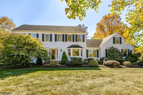 62 Charleston Dr, Montgomery, NJ 08558