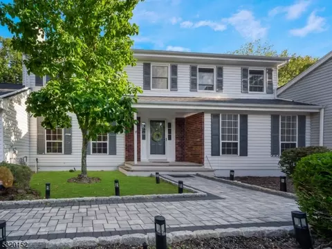 4 Cougar Cir, Wayne, NJ 07470 photo 4