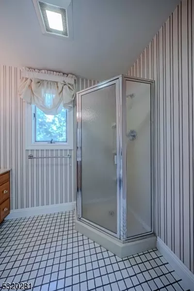45 Wilson Ave, Wayne, NJ 07470 photo 26