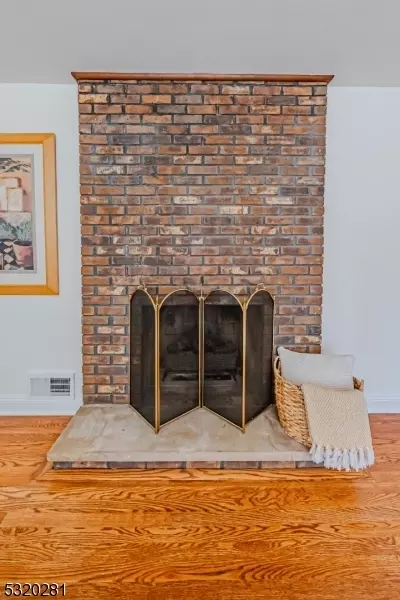 45 Wilson Ave, Wayne, NJ 07470 photo 4