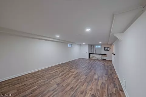 45 Wilson Ave, Wayne, NJ 07470 photo 32