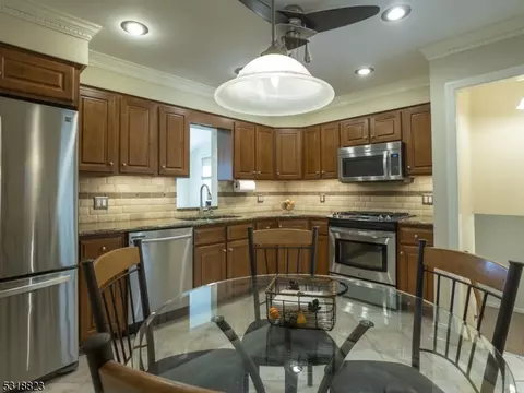 29 Pine Ave, Madison, NJ 07940 photo 6