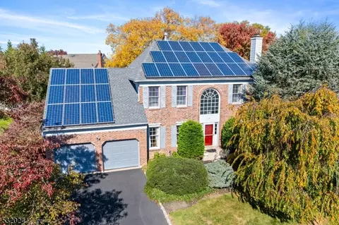 23 Dickinson Rd, South Brunswick, NJ 08824