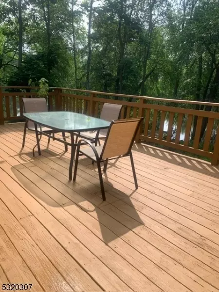 53 Riverlawn Dr, Wayne, NJ 07470 photo 11