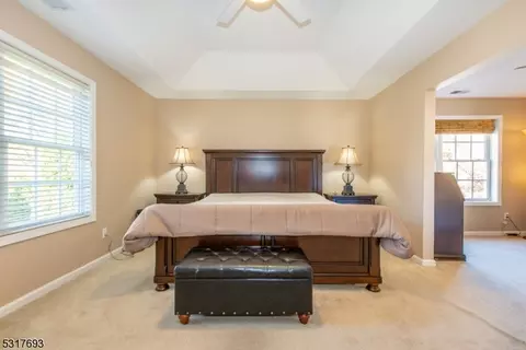 149 Levinberg Ln, Wayne, NJ 07470 photo 19