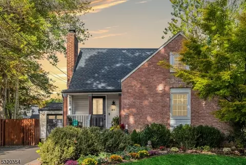 47 Brooklake Rd, Florham Park, NJ 07932