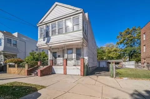 532 N 13th St, Newark, NJ 07107