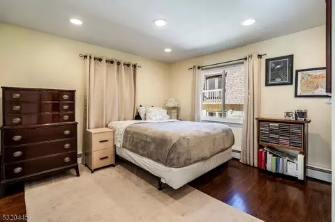 Bedroom - 18 Ackerson Ln, Upper Saddle River, NJ 07458 photo 3 of 3