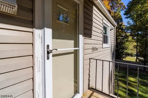 Entry Way - 18 Ackerson Ln, Upper Saddle River, NJ 07458 photo 1 of 1