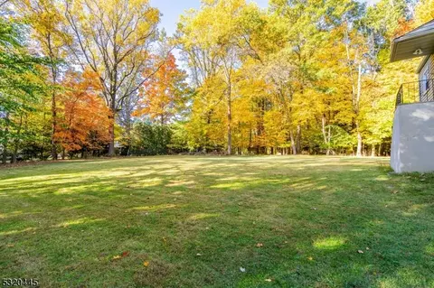 Exterior - 18 Ackerson Ln, Upper Saddle River, NJ 07458 photo 6 of 11