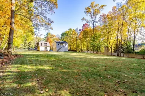 Exterior - 18 Ackerson Ln, Upper Saddle River, NJ 07458 photo 11 of 11