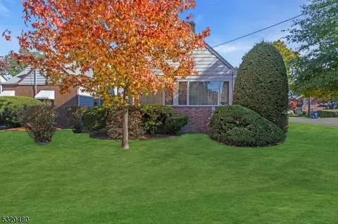 823 Summit Ave, Hackensack, NJ 07601 photo 16