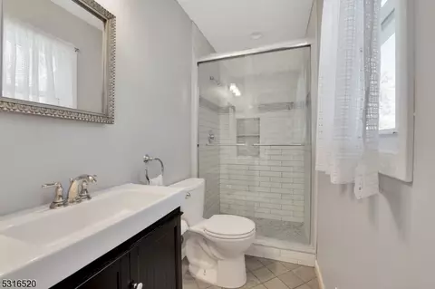 22 Normandy Rd, Montville Twp, NJ 07058 photo 10