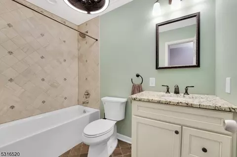 22 Normandy Rd, Montville Twp, NJ 07058 photo 13