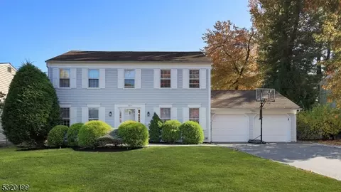 2104 Maple View Ct, Scotch Plains, NJ 07076
