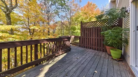 219 Warbler Dr #219, Wayne, NJ 07470 photo 29