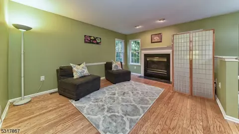 219 Warbler Dr #219, Wayne, NJ 07470 photo 25