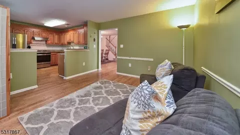 219 Warbler Dr #219, Wayne, NJ 07470 photo 26