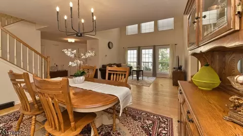 219 Warbler Dr #219, Wayne, NJ 07470 photo 10