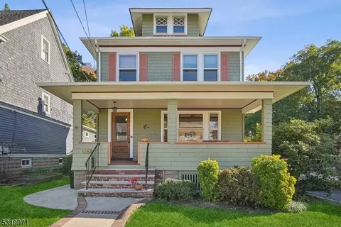 46 Burnet St, Maplewood, NJ 07040