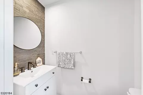 30 E Jones Ave, Beverly, NJ 08010 photo 10