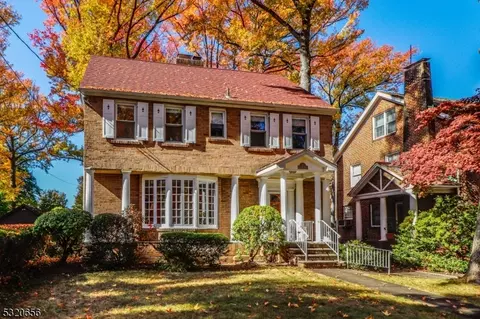 11 Cliffwood Pl, Metuchen, NJ 08840