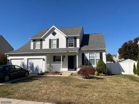 34 Copper Ridge Cir, Egg Harbor Twp, NJ 08234